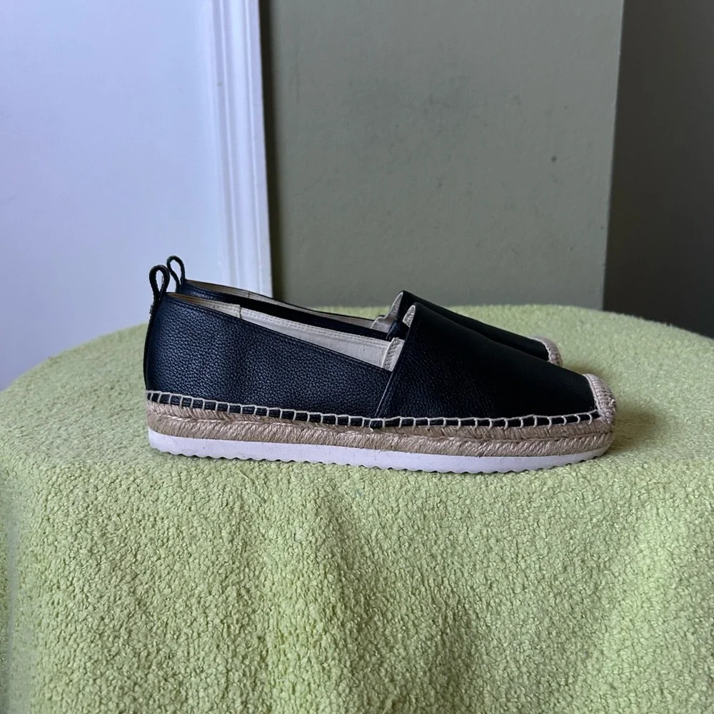 NWOT Michael Kors Black Espadrille Flats - Picture 2 of 11
